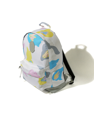 A BATHING APE® DEF Camo 猿人头缝饰双肩包
