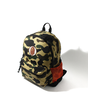 A BATHING APE® 猿人头刺绣双肩包