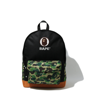 A BATHING APE® ABC Camo 猿人头刺绣双肩包