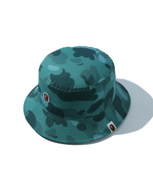 A BATHING APE® Color Camo 猿人头刺绣渔夫帽